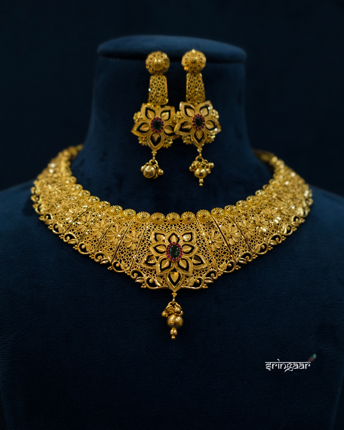 Traditional Floral Gold-Look Choker Necklace Set with Matching Earrings